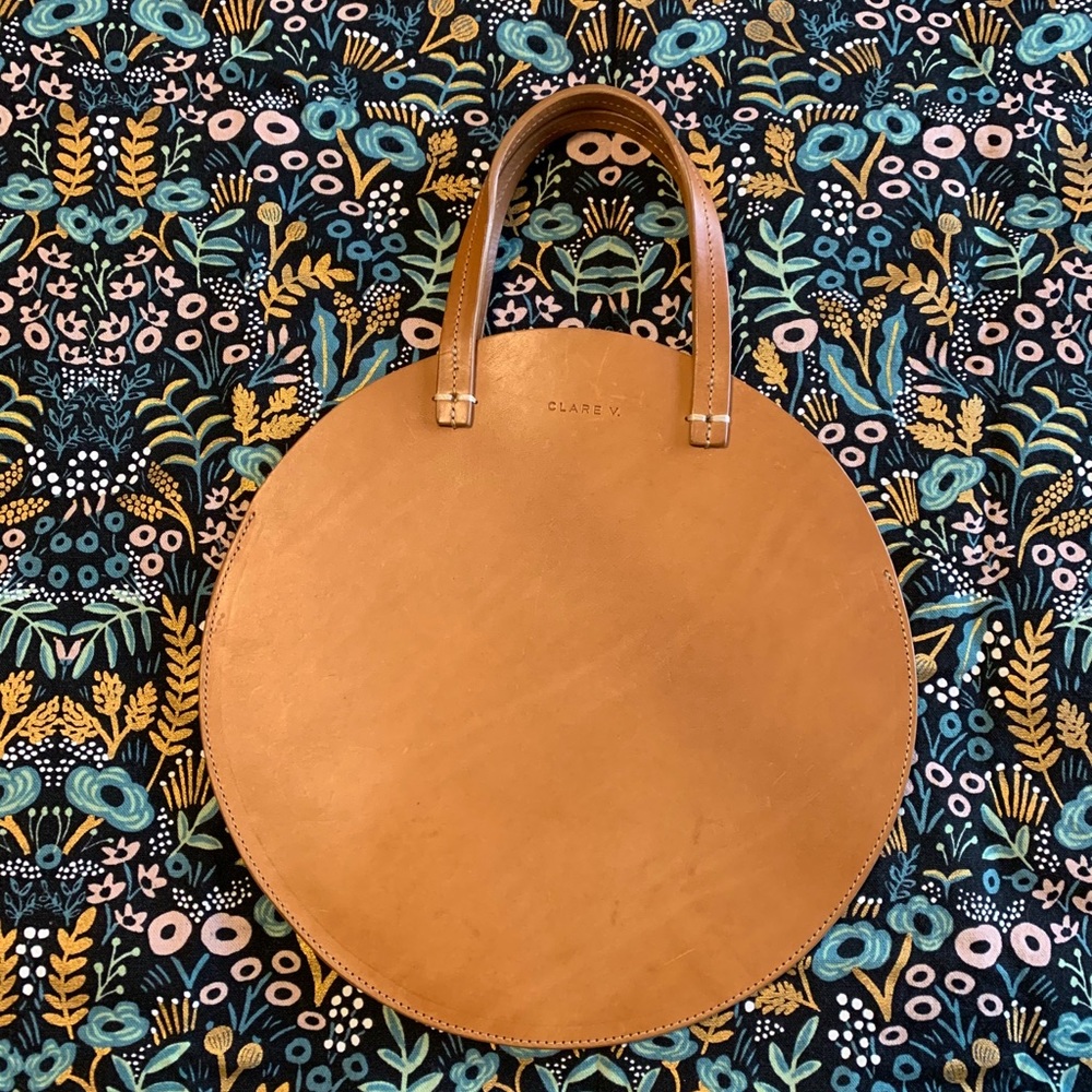 Clare V Cuoio Flat Petit Alistair Camel Slim Bag